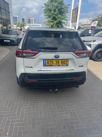 מודעת רכב טויוטה RAV4