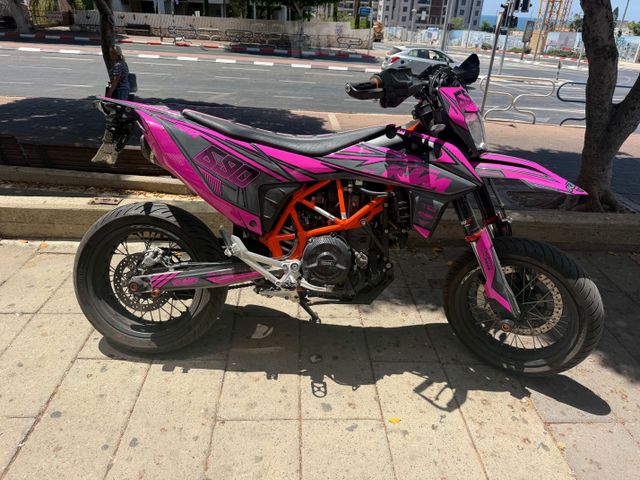 מודעת רכב KTM SuperMoto SMR 690