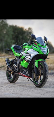 מודעת רכב קאוואסאקי נינג'ה 250R