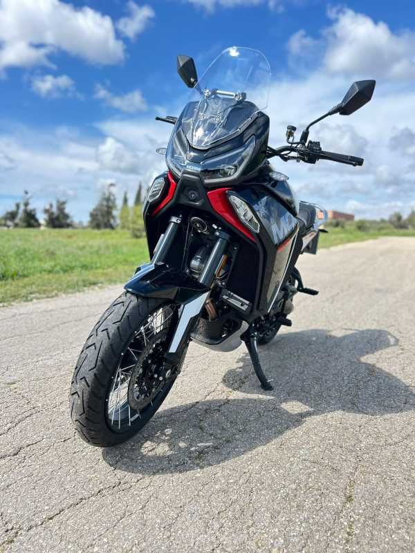מודעת רכב מוטומוריני X-CAPE1200
