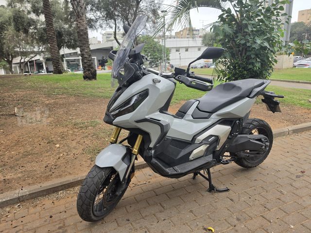 מודעת רכב הונדה X-ADV750