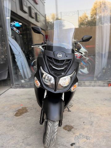 מודעת רכב סאן יאנג ג'וי רייד 200