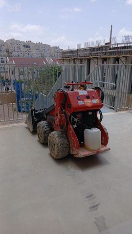 מודעת רכב מיני מעמיס