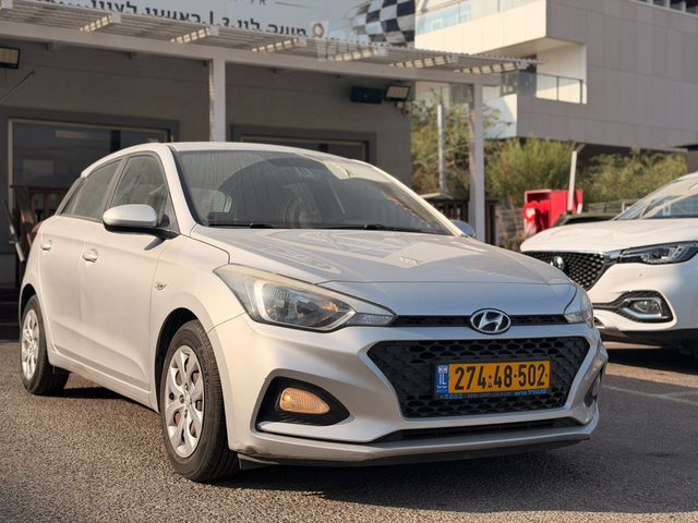 מודעת רכב יונדאי i20