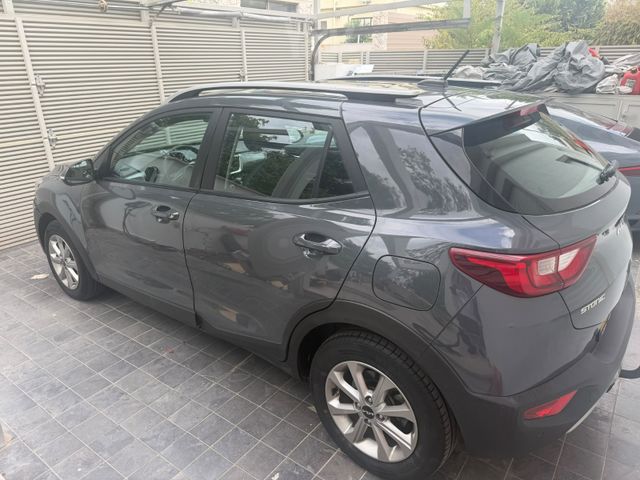 מודעת רכב קיה סטוניק