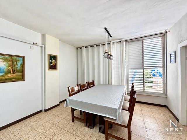 שדרות חיים וייצמן 32