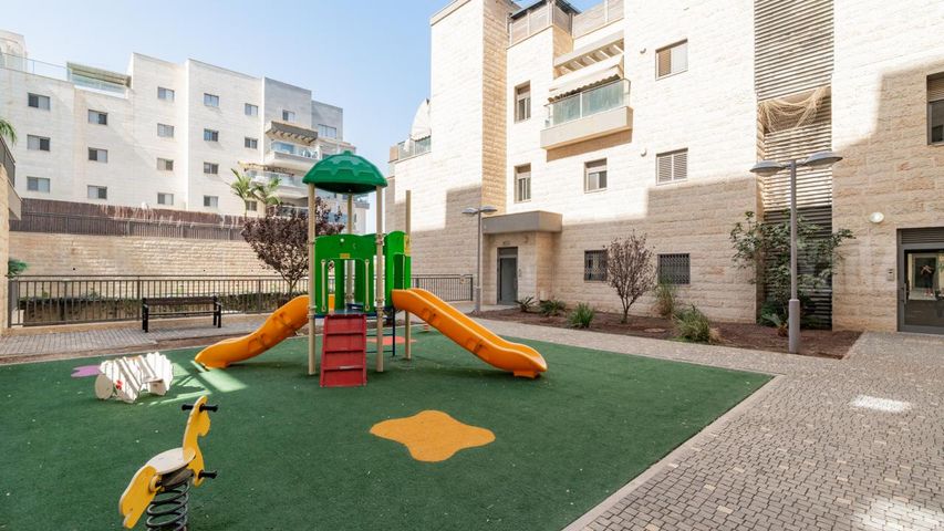 יוסף בורג 