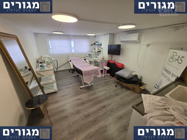 הנביאים 