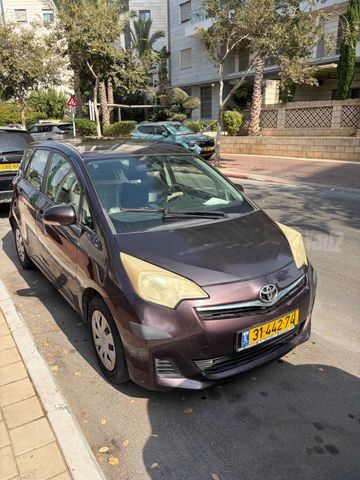 מודעת רכב טויוטה ורסו-S