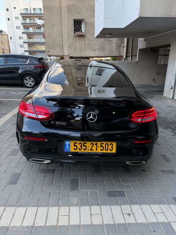 מודעת רכב מרצדס-בנץ C-class