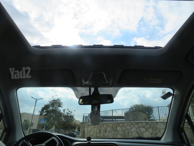 מודעת רכב ג'י.איי.סי GE3