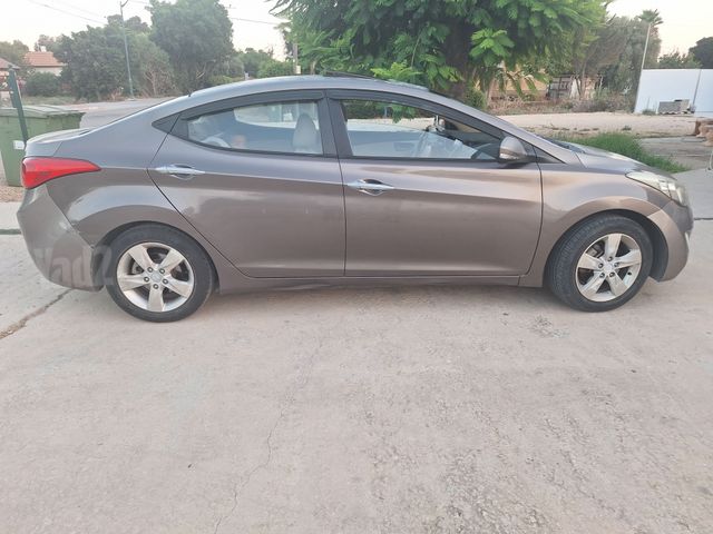 מודעת רכב יונדאי I35