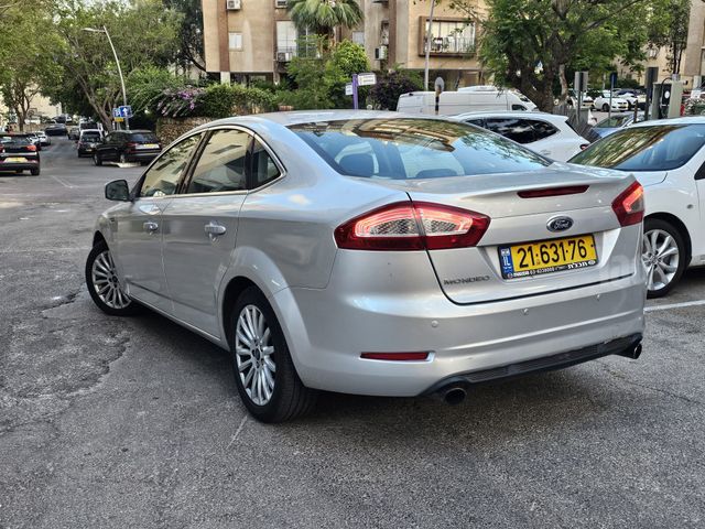מודעת רכב פורד מונדאו