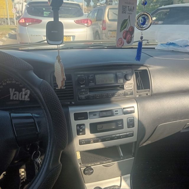 מודעת רכב טויוטה קורולה