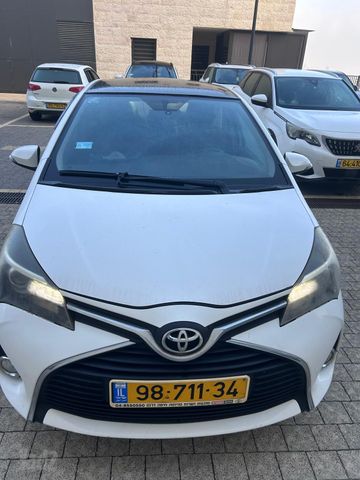 מודעת רכב טויוטה יאריס