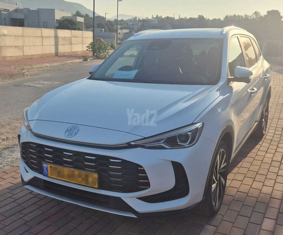מודעת רכב אם ג'י ZS
