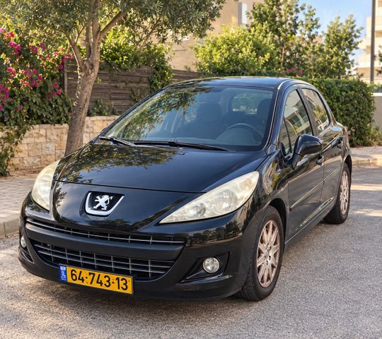 מודעת רכב פיג'ו 207