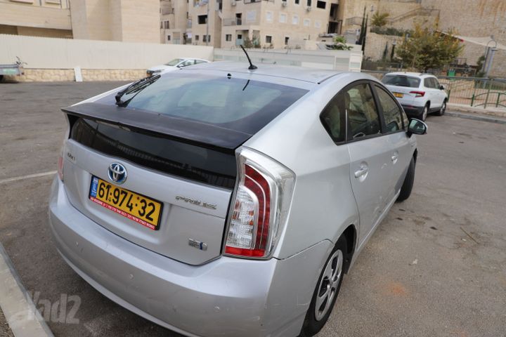 מודעת רכב טויוטה פריוס