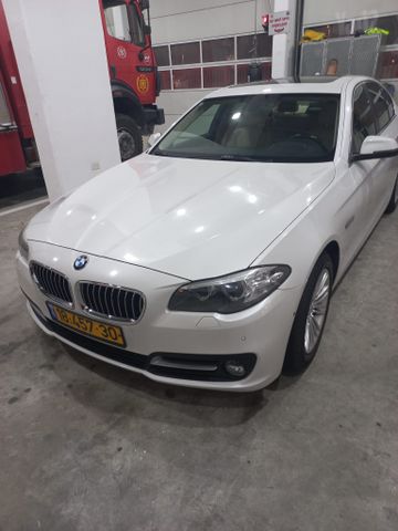מודעת רכב ב מ וו סדרה 5