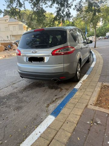 מודעת רכב פורד S-מקס