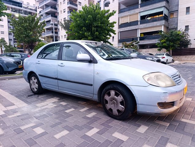 מודעת רכב טויוטה קורולה