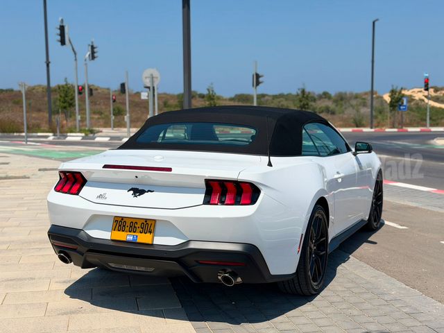 מודעת רכב פורד מוסטנג