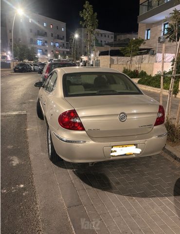 מודעת רכב ביואיק לה-קרוס