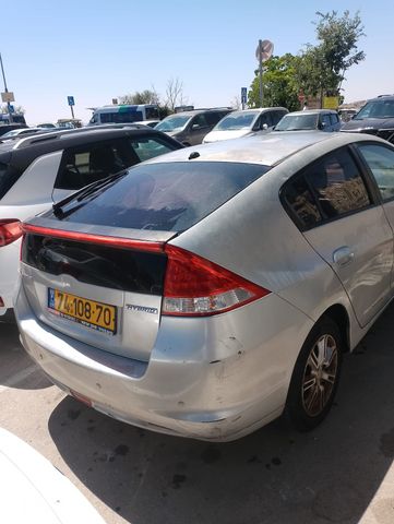 מודעת רכב הונדה אינסייט