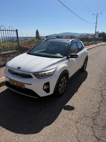 מודעת רכב קיה סטוניק