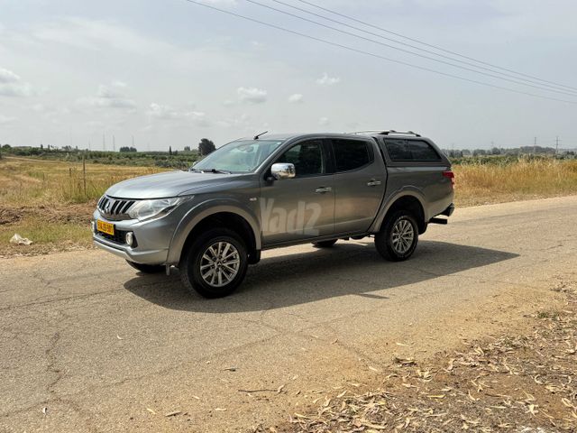 מודעת רכב מיצובישי טרייטון / L200