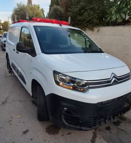 מודעת רכב סיטרואן ברלינגו 