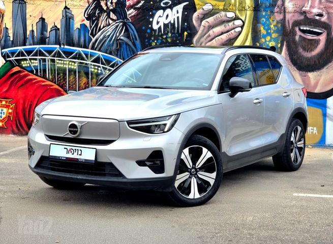 מודעת רכב וולוו XC40