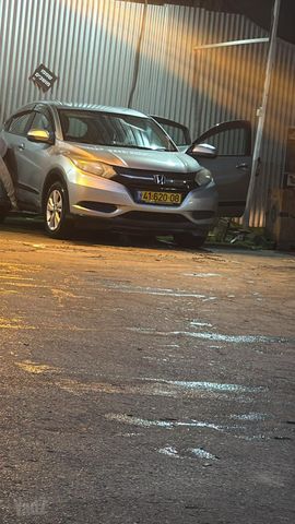 מודעת רכב הונדה HR-V