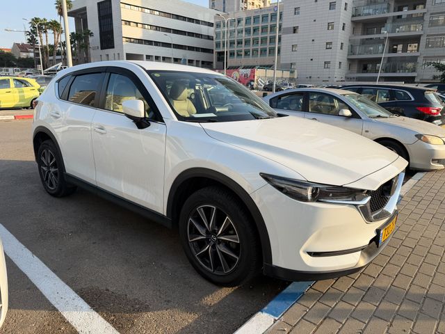 מודעת רכב מאזדה CX-5