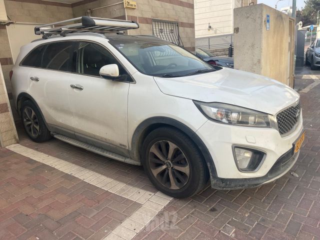 מודעת רכב קיה סורנטו
