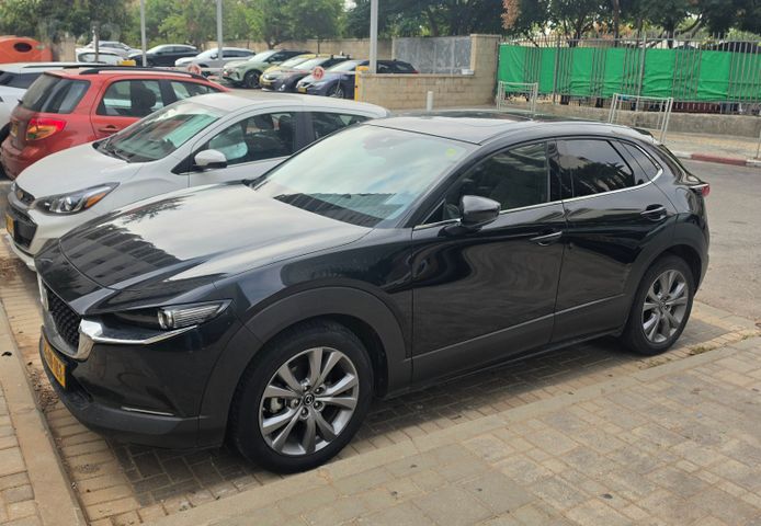 CX-30 Executive אוט׳ 2.0 (165 כ״ס)