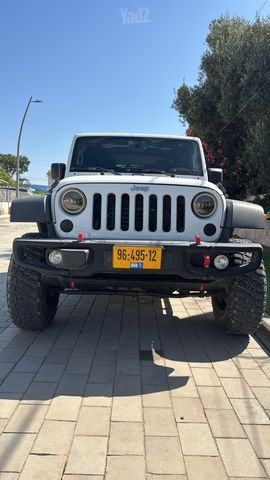 מודעת רכב ג'יפ רנגלר