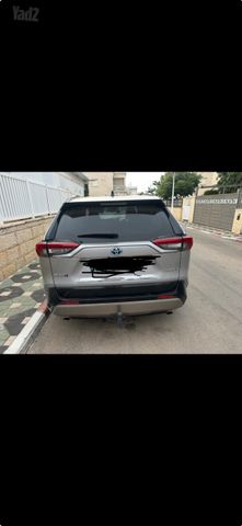 מודעת רכב טויוטה RAV4