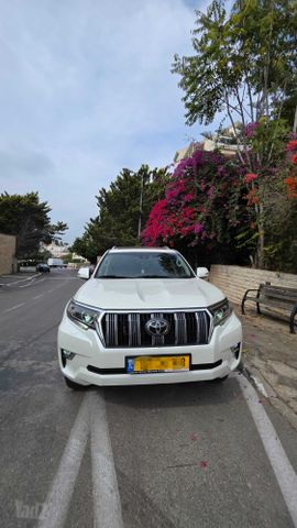 מודעת רכב טויוטה לנד קרוזר