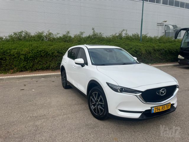 מודעת רכב מאזדה CX-5