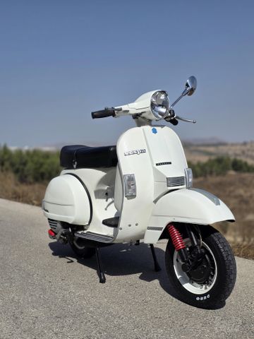 מודעת רכב פיאג'ו וספה PX200E