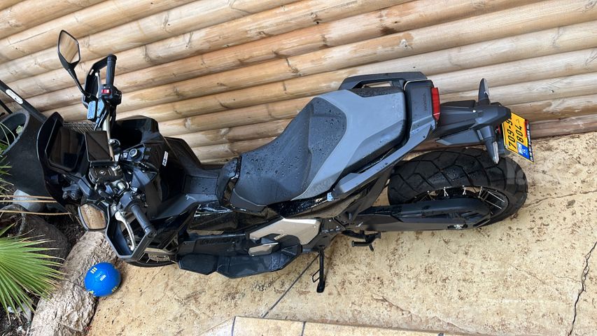 מודעת רכב הונדה X-ADV750