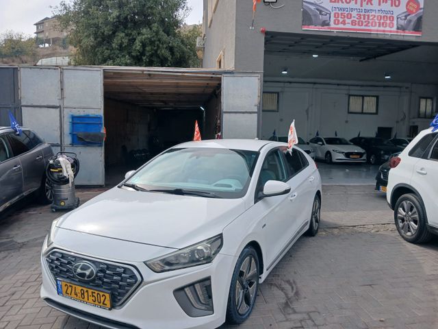מודעת רכב יונדאי איוניק