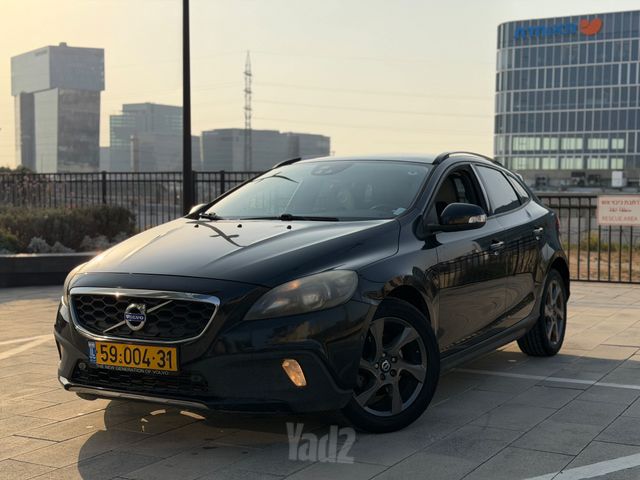 מודעת רכב וולוו V40