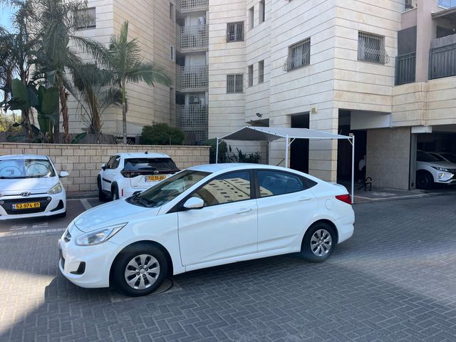 מודעת רכב יונדאי אקסנט i25