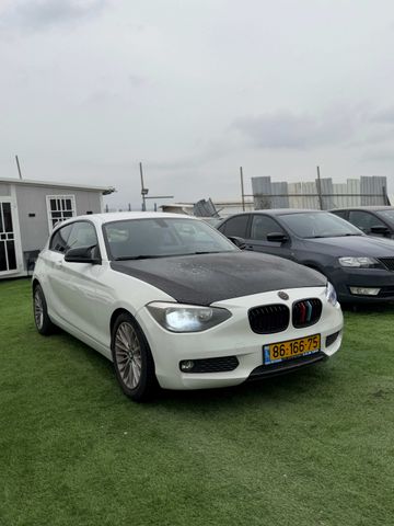 מודעת רכב ב מ וו סדרה 1