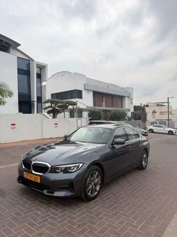 מודעת רכב ב מ וו סדרה 3
