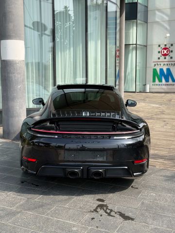 מודעת רכב פורשה 911