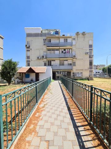 נתן שוורץ 10