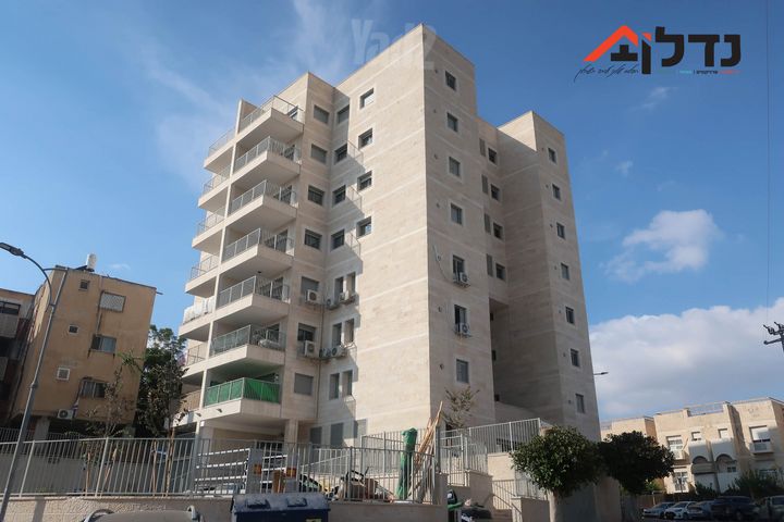 המשלט 18